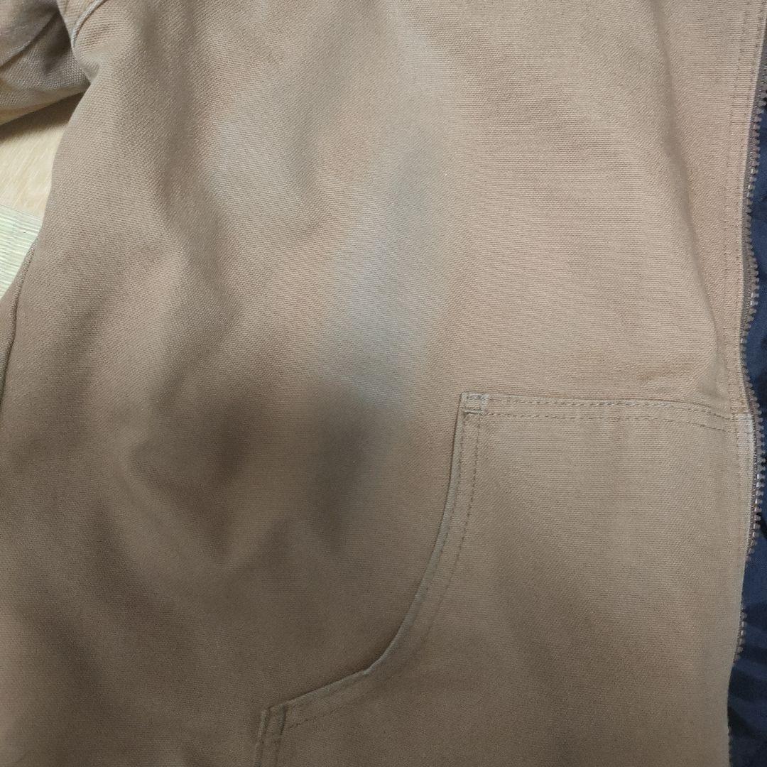 カーハート　アクティブジャケット　ダックジャケット　Lサイズあたり