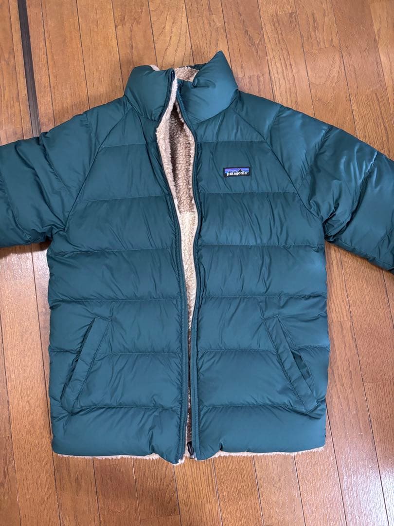 パタゴニア リバーシブルサイレントダウンジャケット グリーン S