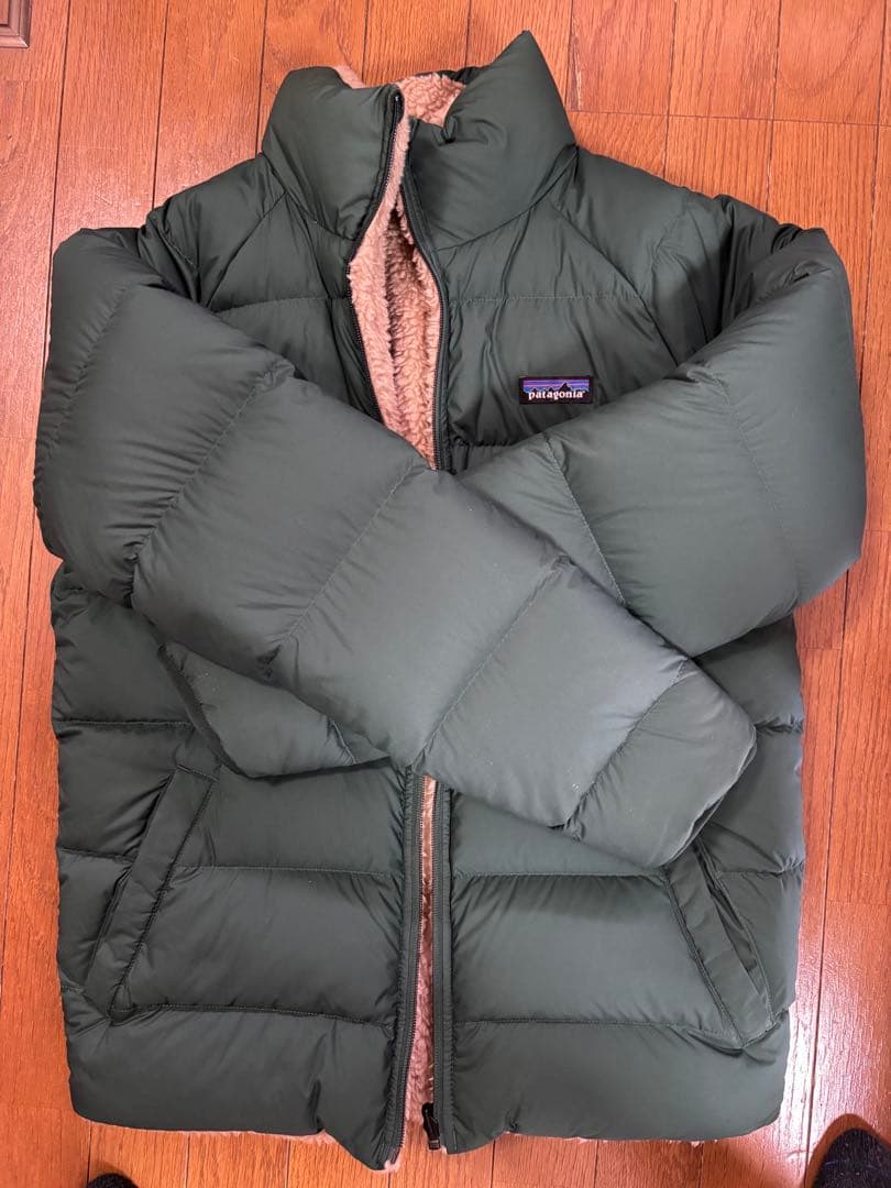 パタゴニア リバーシブルサイレントダウンジャケット グリーン S