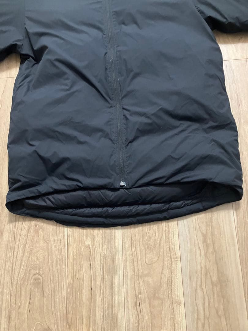 美品　無印良品　 撥水ダウンジャケット　ブラック