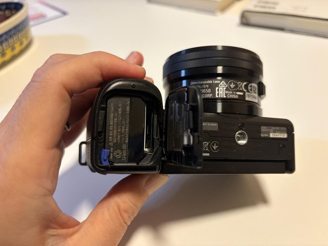 SONY α VLOGCAM ZV-E10 デジタル一眼カメラ