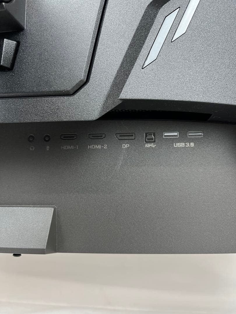 AORUS CV27F 27インチ湾曲型モニター　165Hz