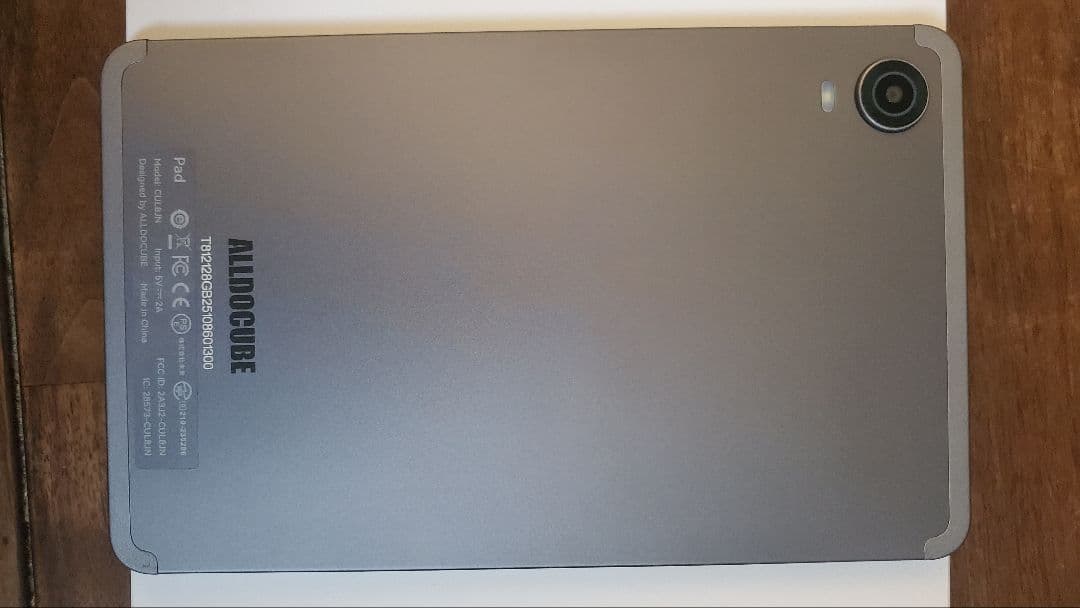 【美品】ALLDOCUBE iPlay60miniProタブレット純正ケース付き