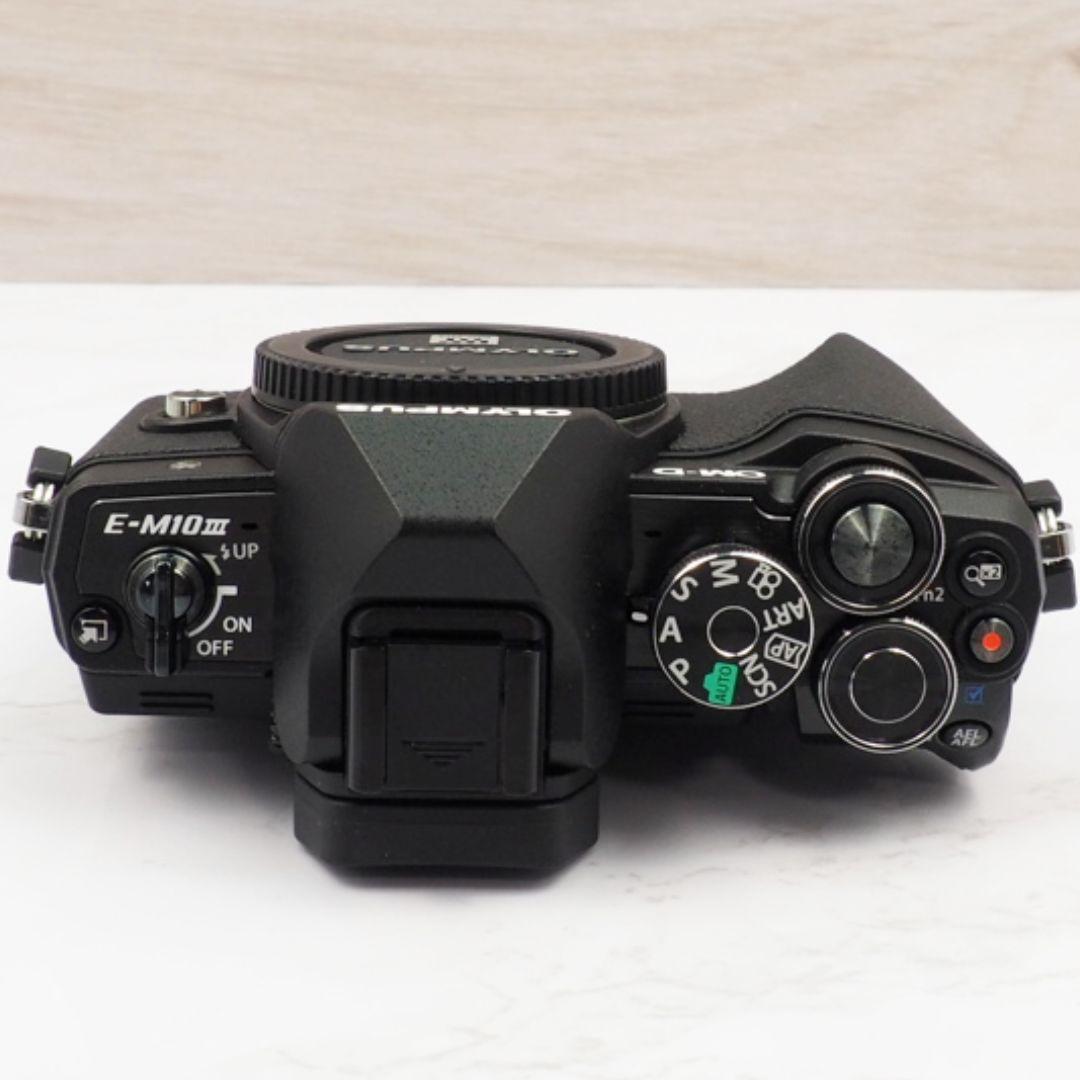 ⭐️OLYMPUS OM-D E-M10 MarkⅢ ダブルレンズ ブラック
