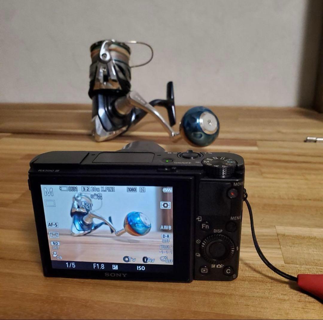 SONY　サイバーショット　RX100M3　安心の純正バッテリー４個付き‼️