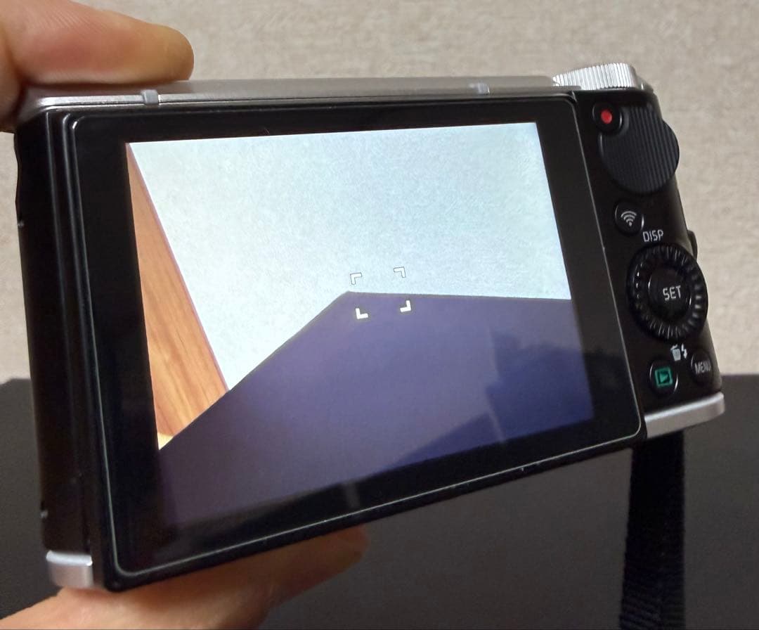 CASIO EXILIM EX-ZR1800ブラック