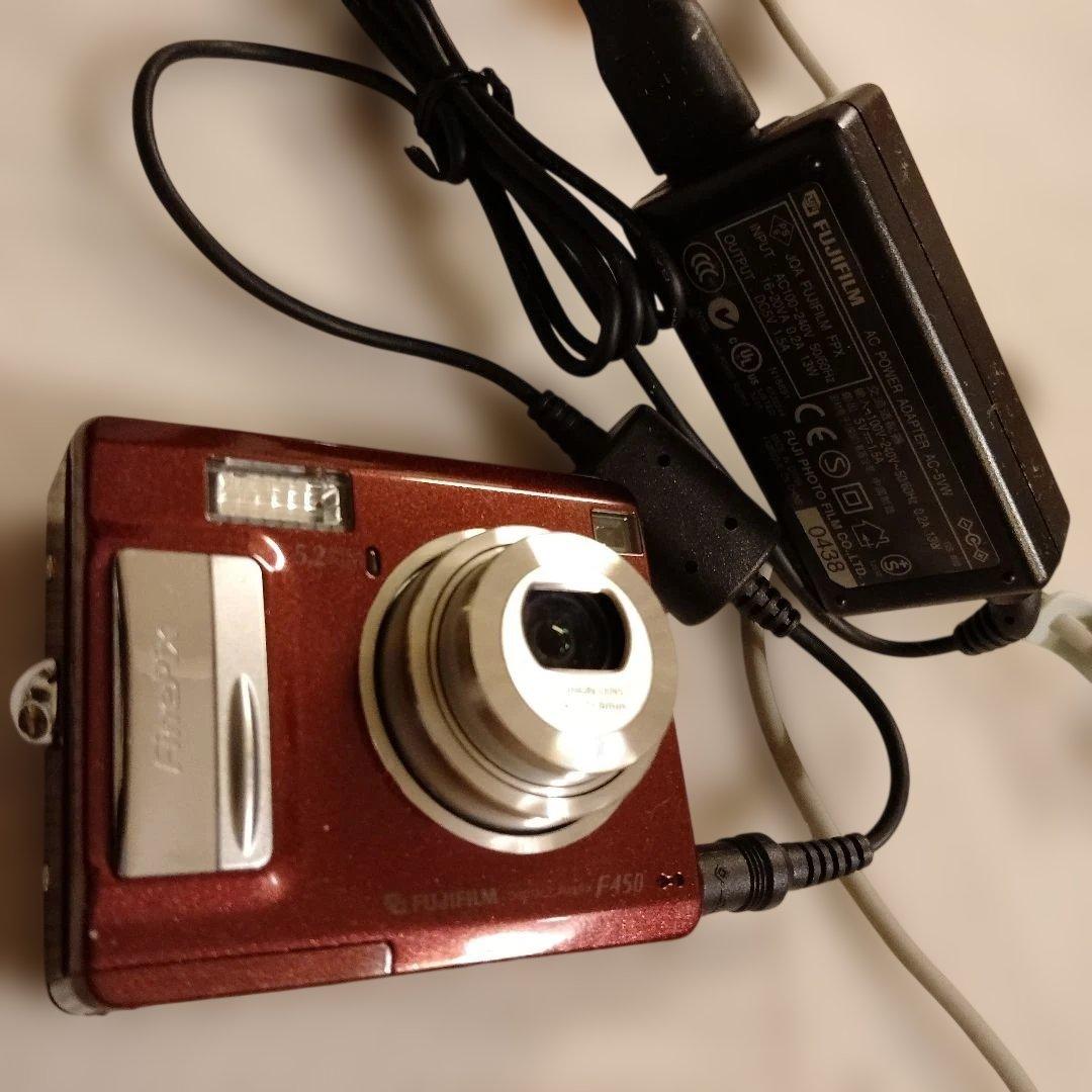 Fujifilm FinePix F450 赤