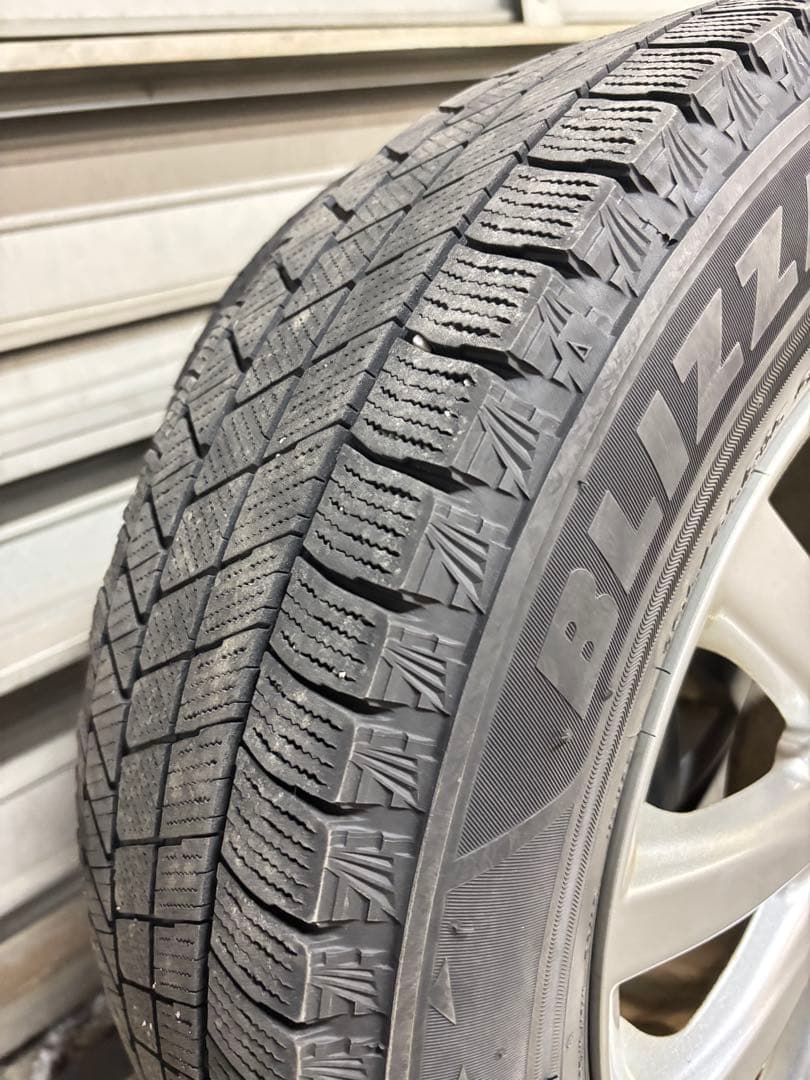 スタッドレス+アルミ　ブリヂストン VRX3 195-65-15 2021年製