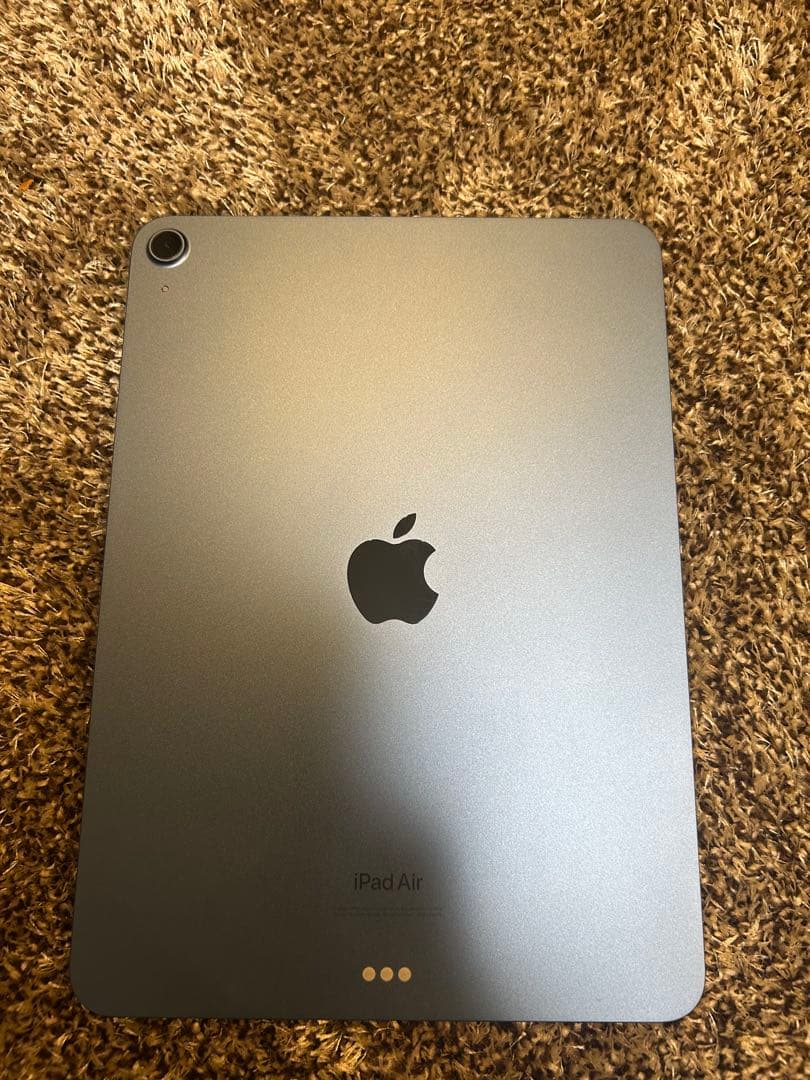 iPad本体 Apple iPad Air 64GB Wi-Fi