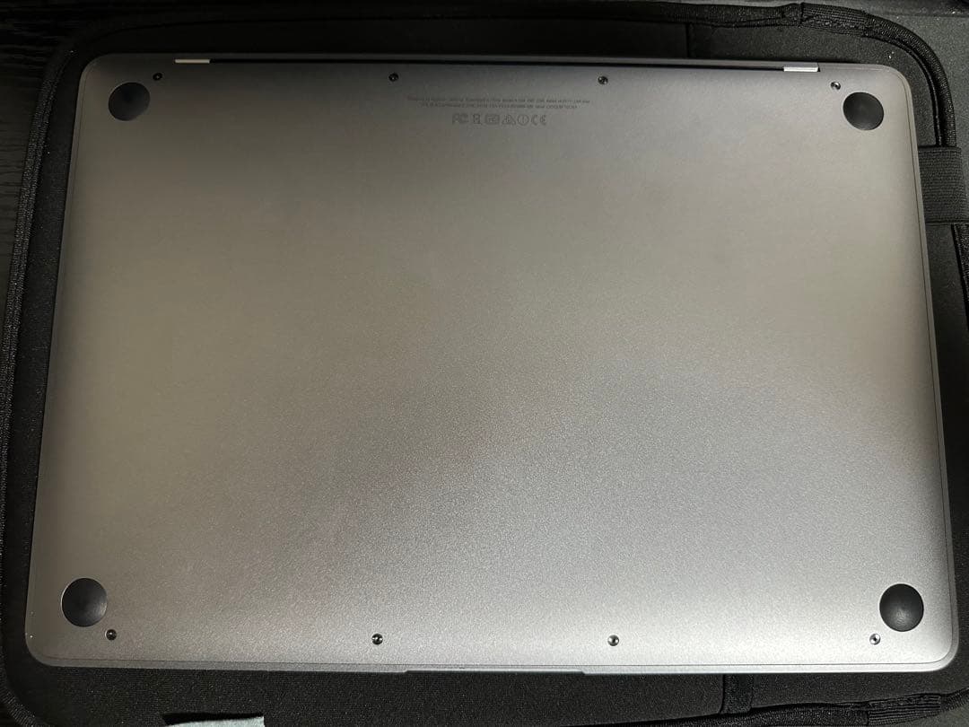 【美品】Apple MacBook 12インチ 256GB スペースグレイ