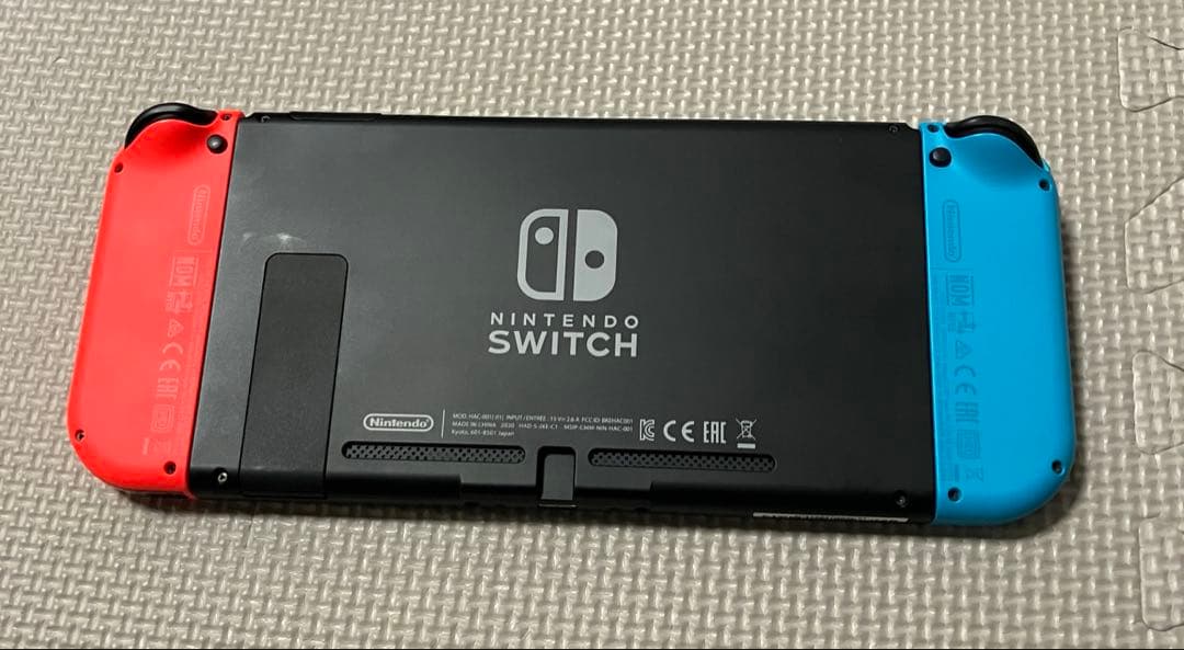 【美品】Nintendo Switch 本体 ネオンブルー・ネオンレッド