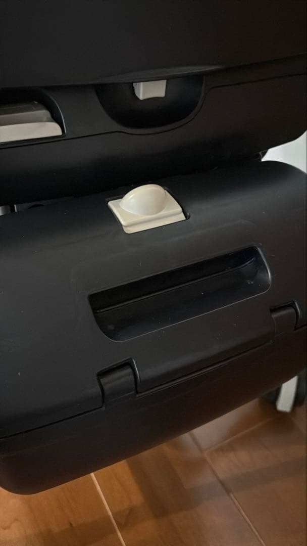 コンビ　電動ハイローチェア　　フェアレット ラグジュア