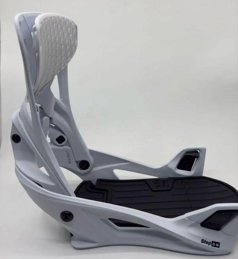 ほ*ろ様 BURTONGENESIS Men’s Size M 新モデル25/2