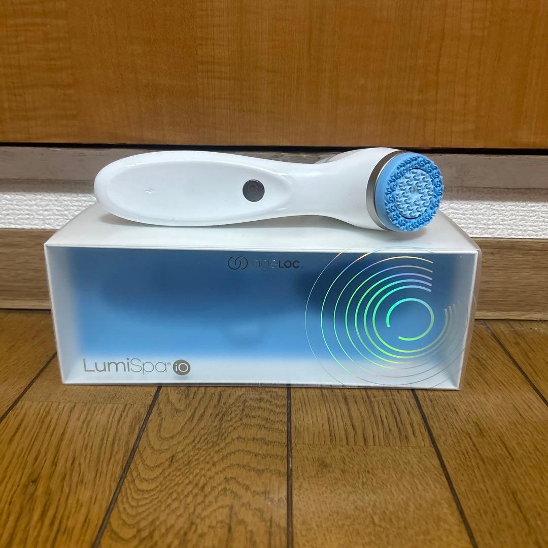 LumiSpa 10 美容デバイス ホワイト