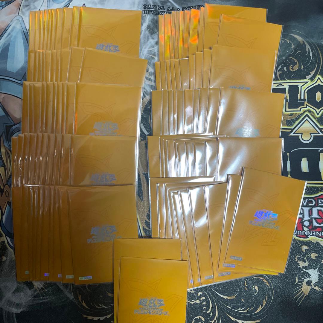 遊戯王　ラーイエロー　スリーブ　102枚