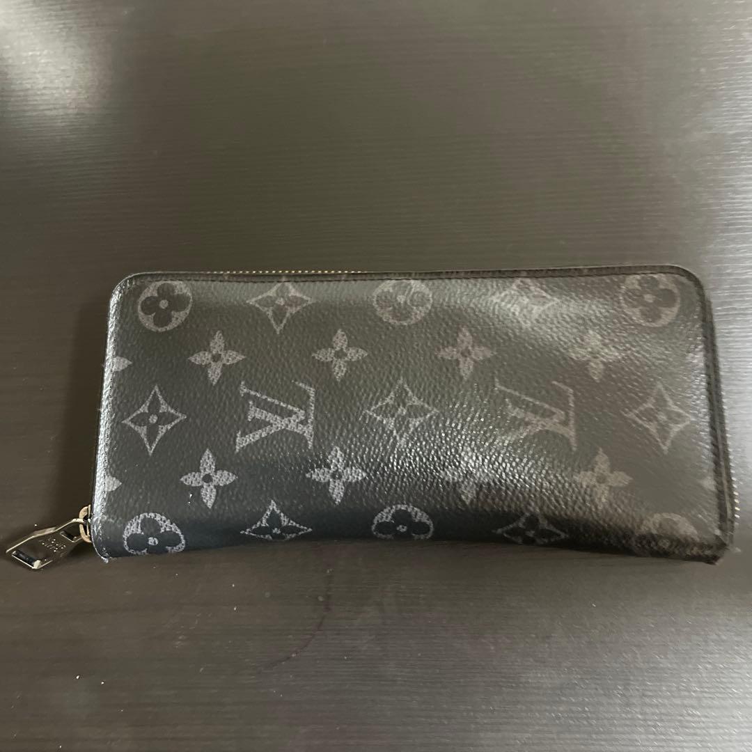 Louis Vuitton エクリプス ジッピーウォレットヴェルティカル 長財布