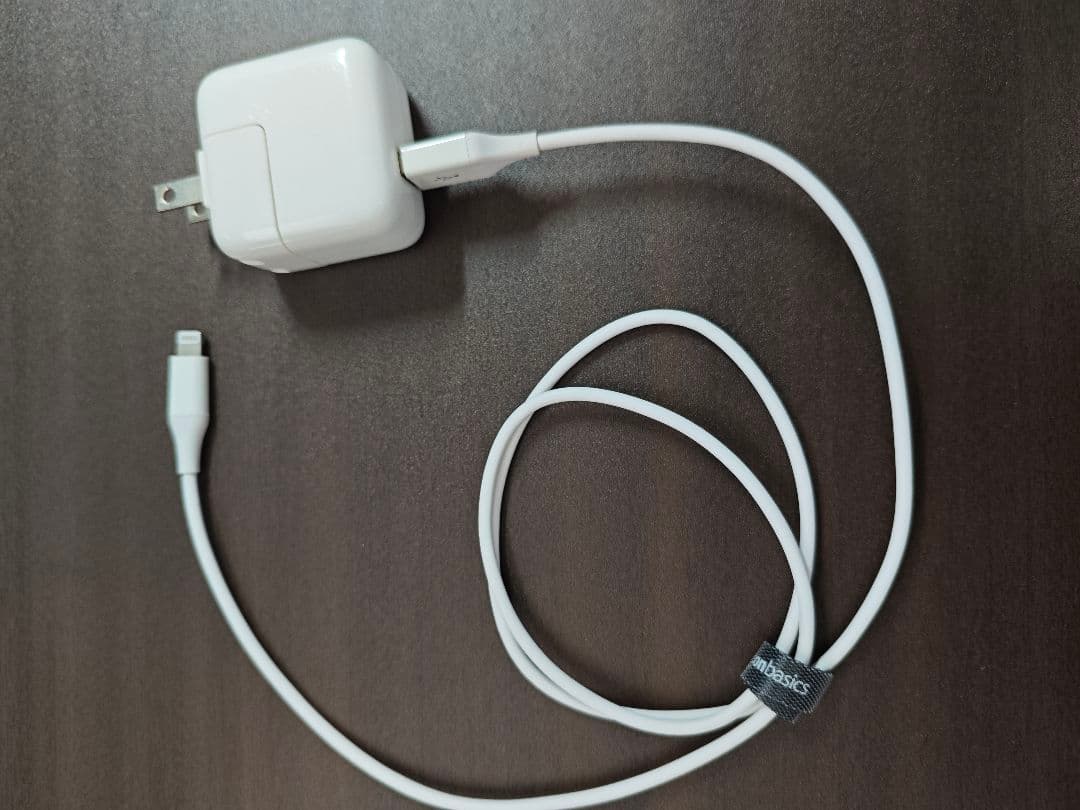 iPad Air 2 シルバー 16GB Wi-Fiモデル 本体