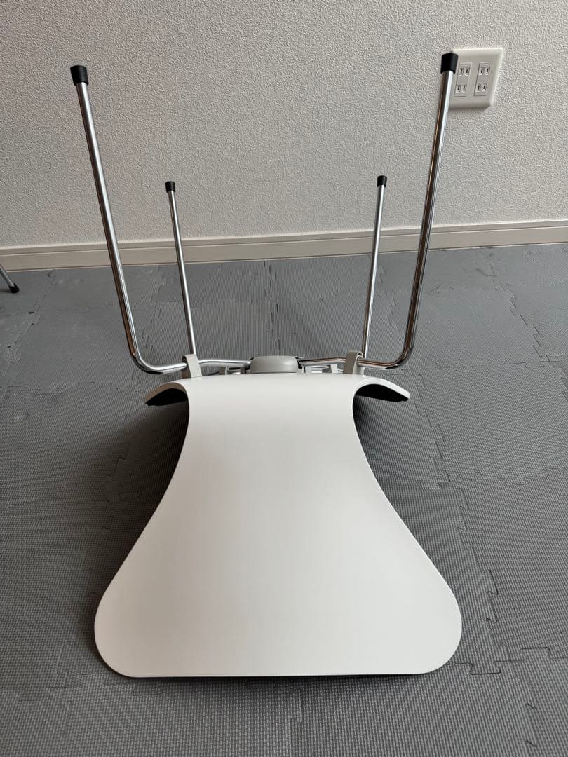 ④ UNA　フリッツハンセン・セブンチェア（1脚の価格です）