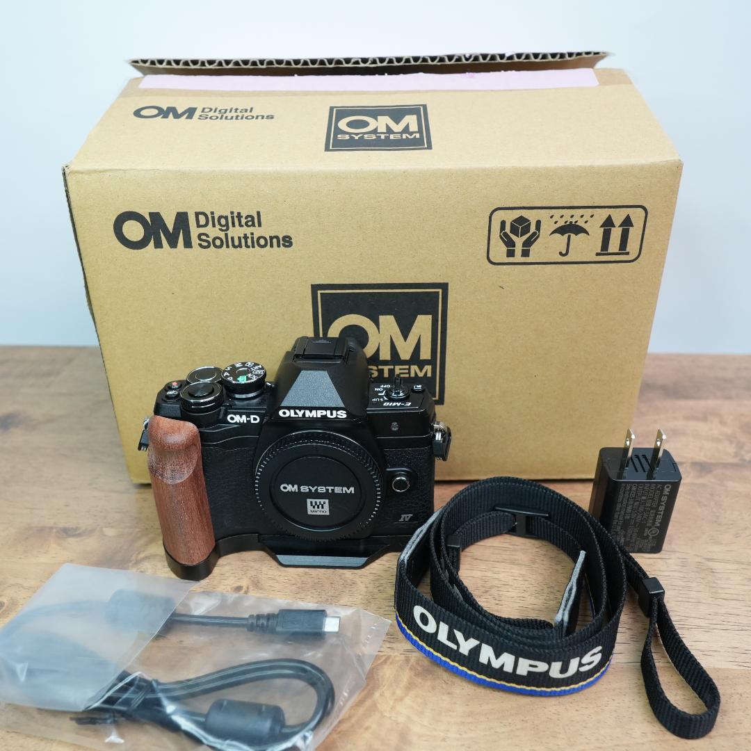 【極美品/ショット数732】OLYMPUS OM-D E-M10 Mark IV