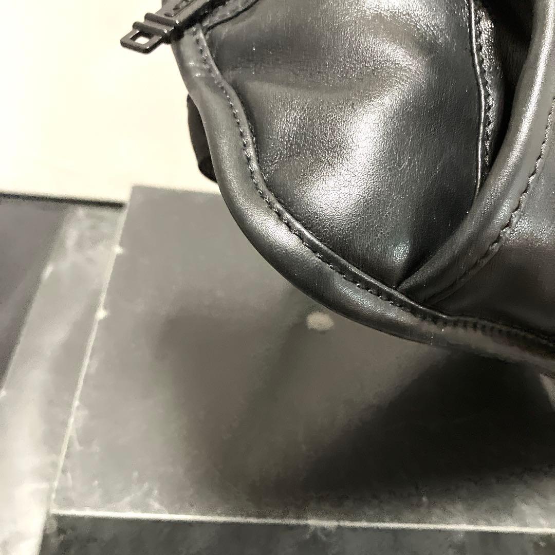 【超希少】【TUMI】トゥミ　ボディバッグ　ウエストバッグ　レザー　ブラック