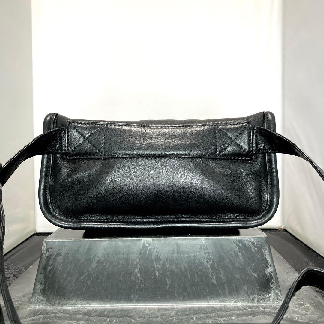 【超希少】【TUMI】トゥミ　ボディバッグ　ウエストバッグ　レザー　ブラック