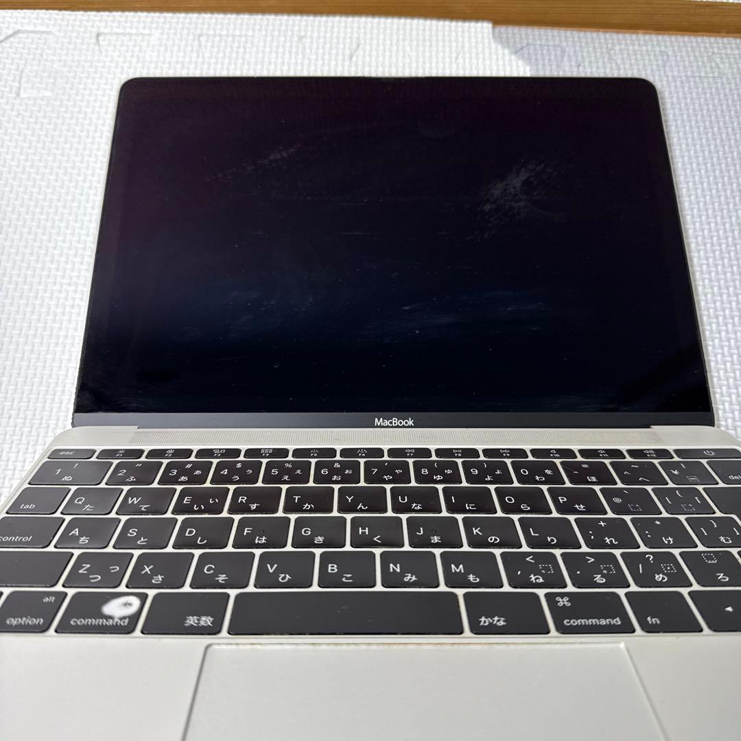 A1534 シルバー MacBook M3 8GB