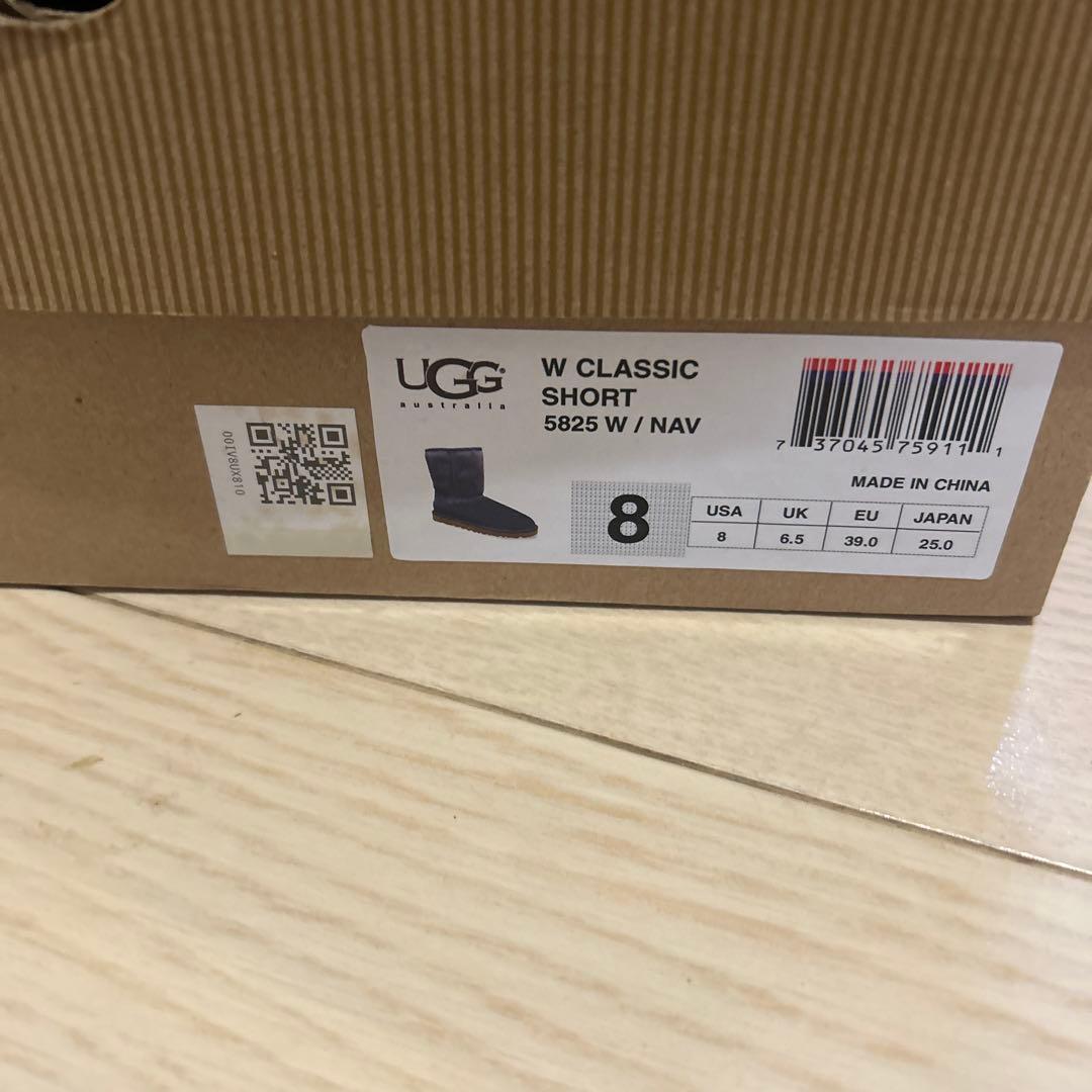 新品未使用　UGG ネイビー ムートンブーツ