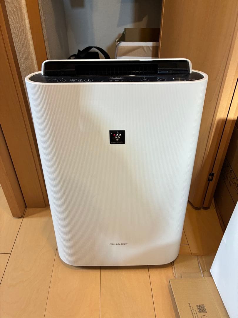 SHARP 空気清浄機 KC-J50-W