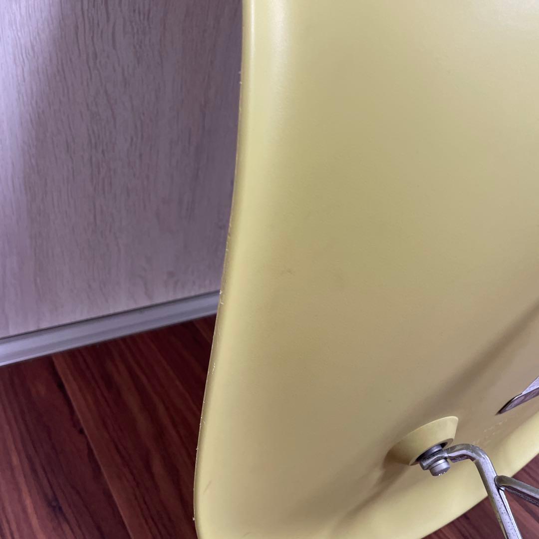 イームズ　プラスチック　シェルサイドチェア　ライムグリーン