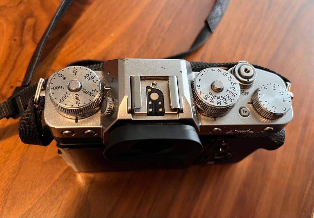 FUJIFILM フジフイルム X-T3 ボディ シルバー