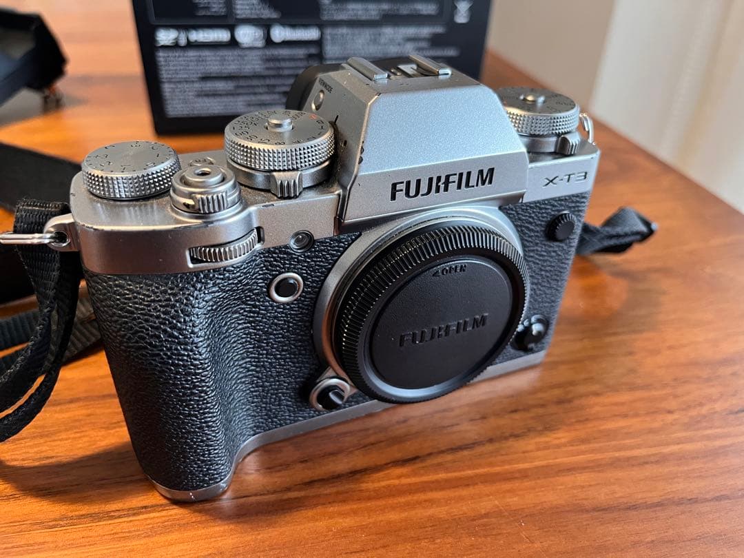 FUJIFILM フジフイルム X-T3 ボディ シルバー