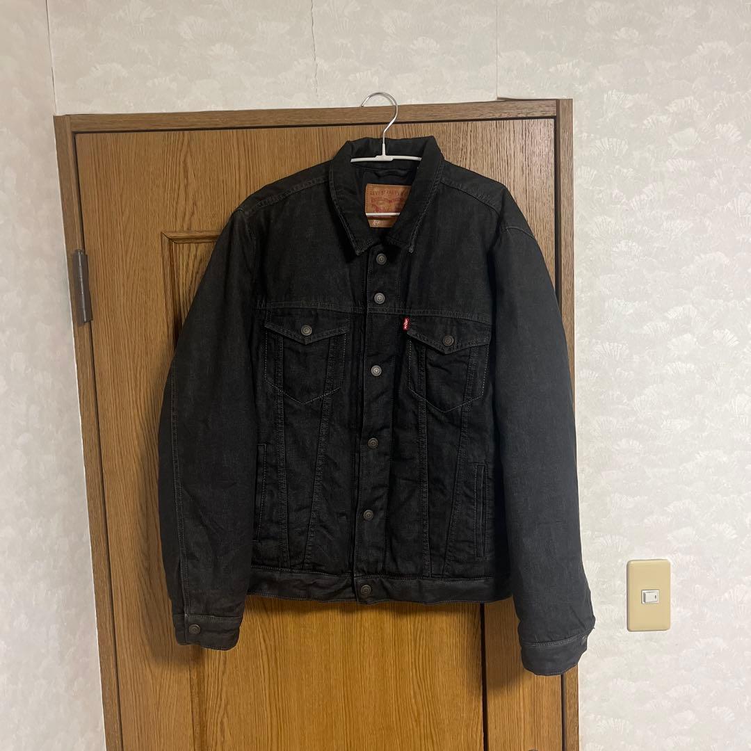 Levi's ブラックデニムダウンジャケット L