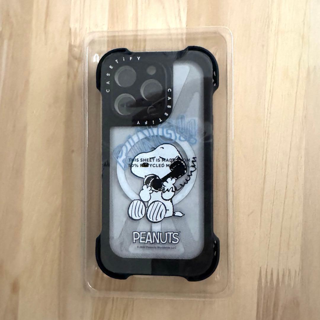 CASETiFY　ウルトラバウンス　スヌーピー