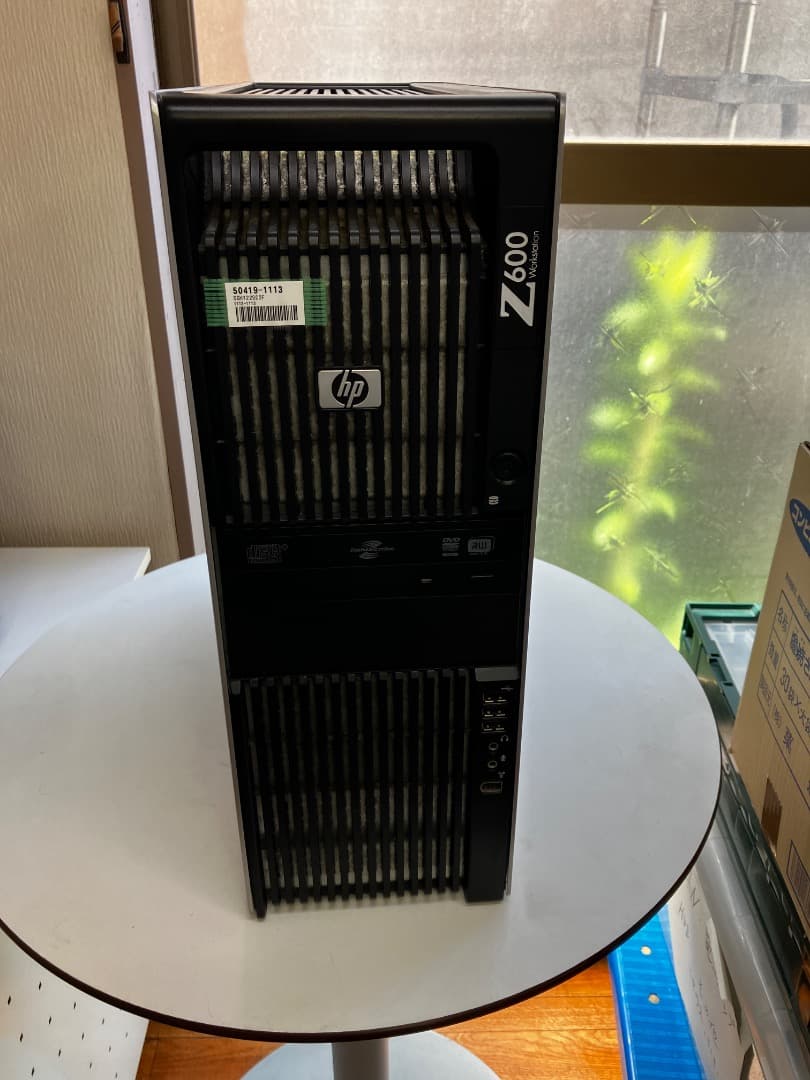 HP Z600 Workstation ジャンク扱い