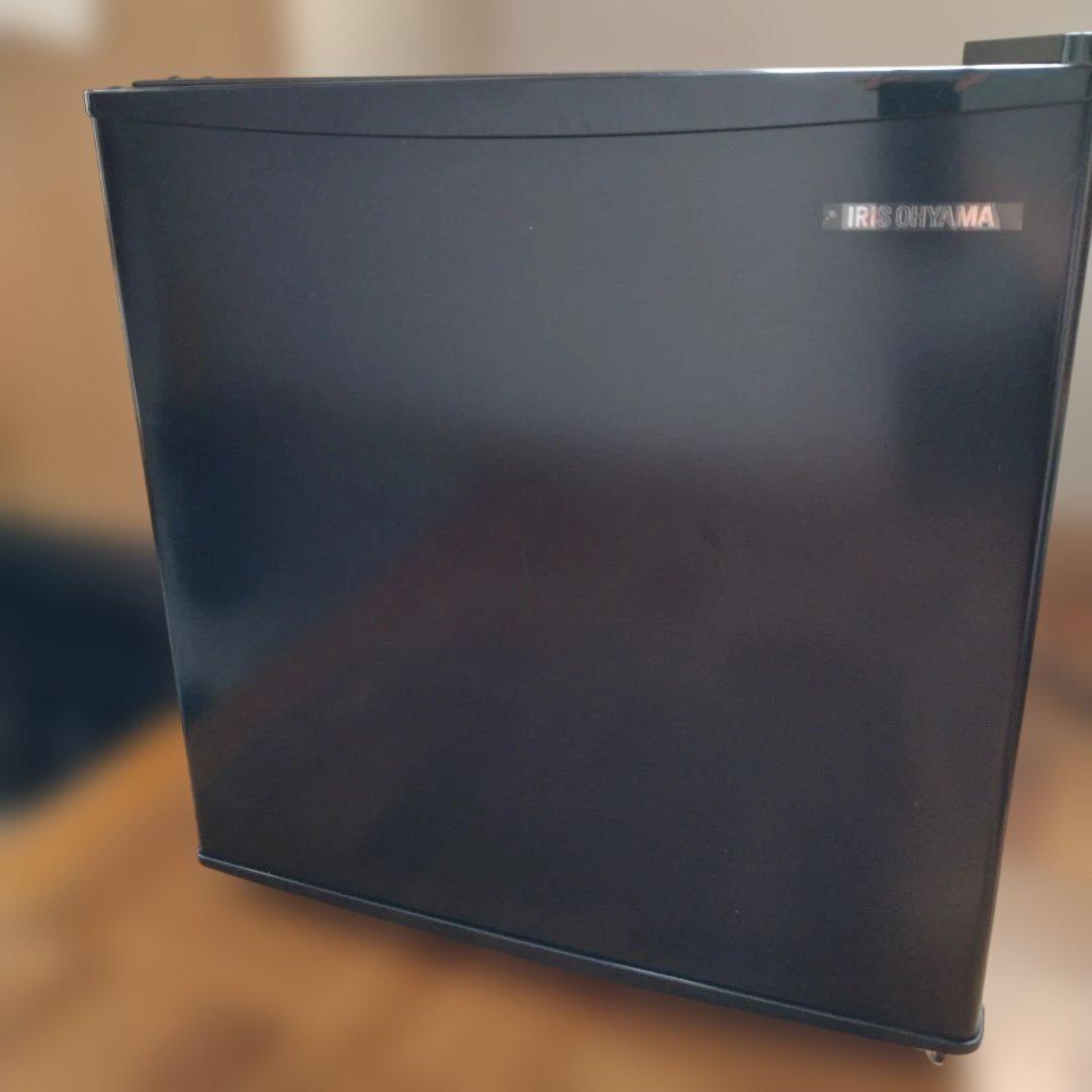 IRIS OHYAMA コンパクト冷蔵庫 黒