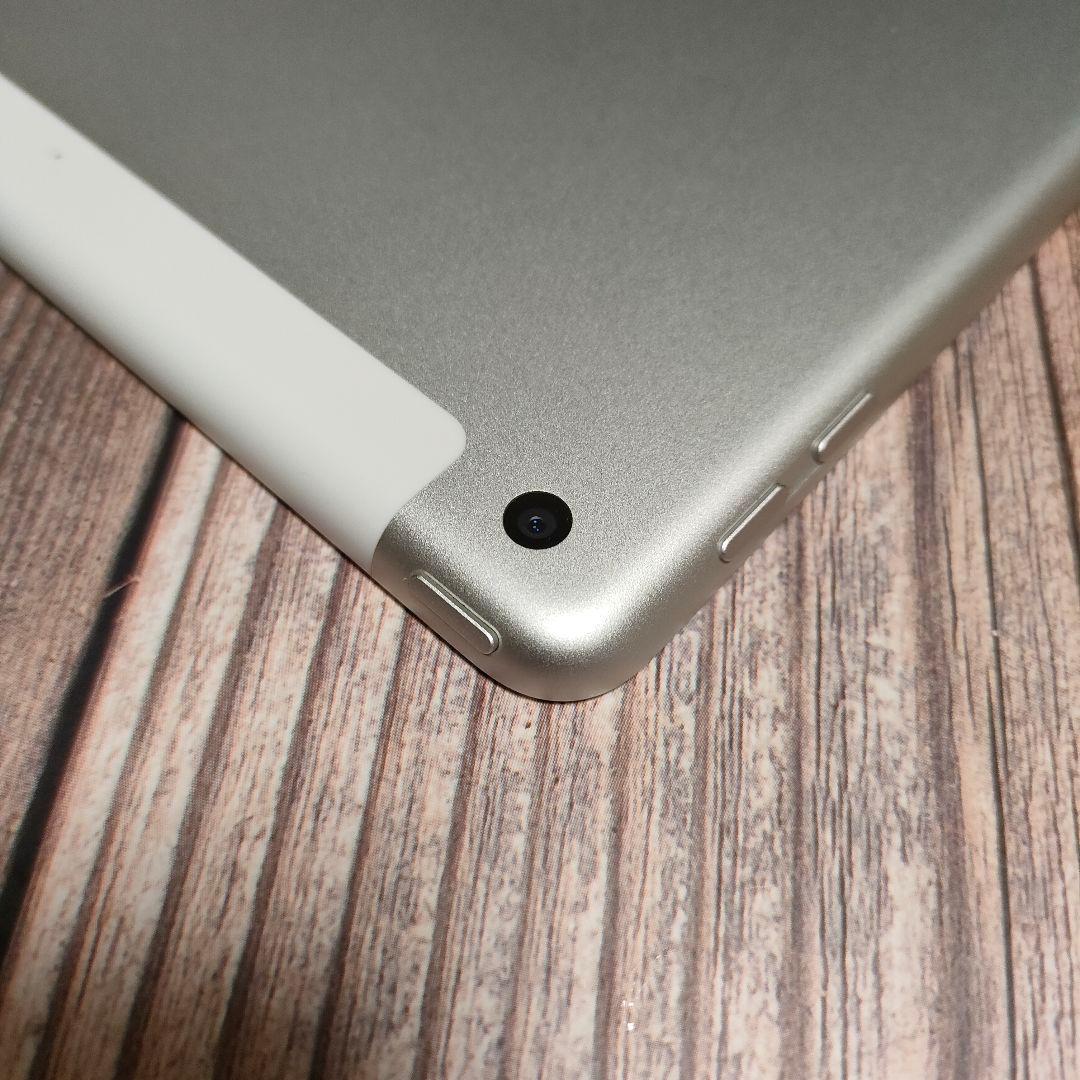 iPad 第6世代 32GB SIMフリー 美品 バッテリー100%