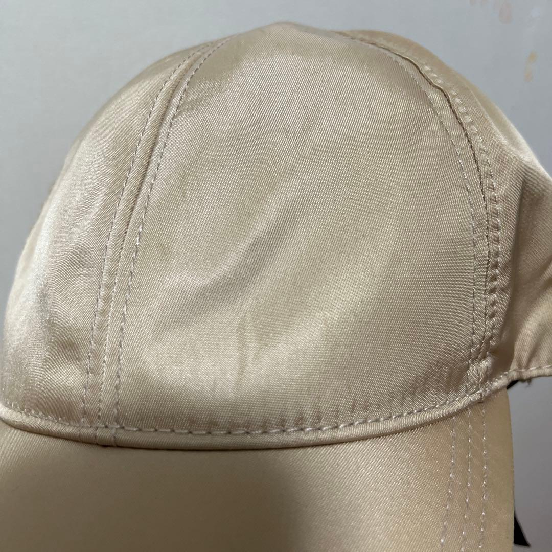 PRADA ベージュ ナイロン キャップ♪即購入okです！正規品⭐︎お値引き中！