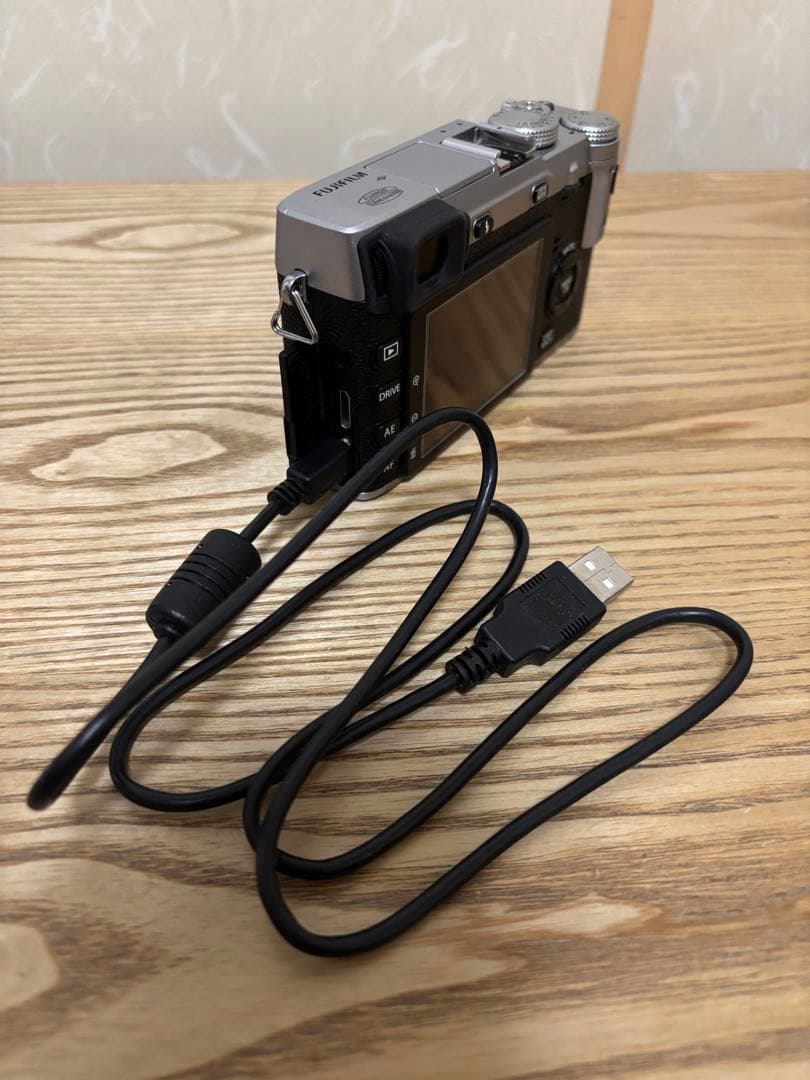 FUJIFILM X-E1 ミラーレスカメラ レンズ2種セット