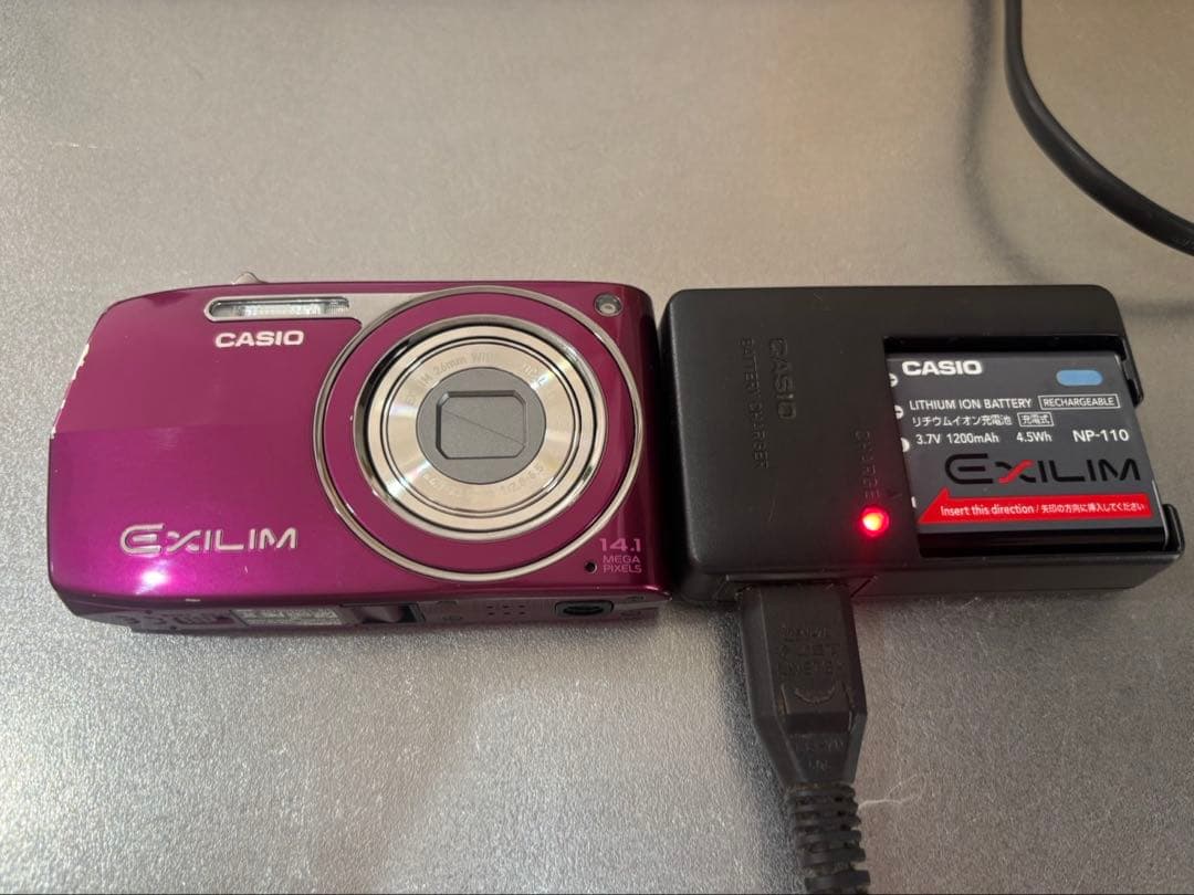CASIO EXILIM 14.1メガピクセル ピンク