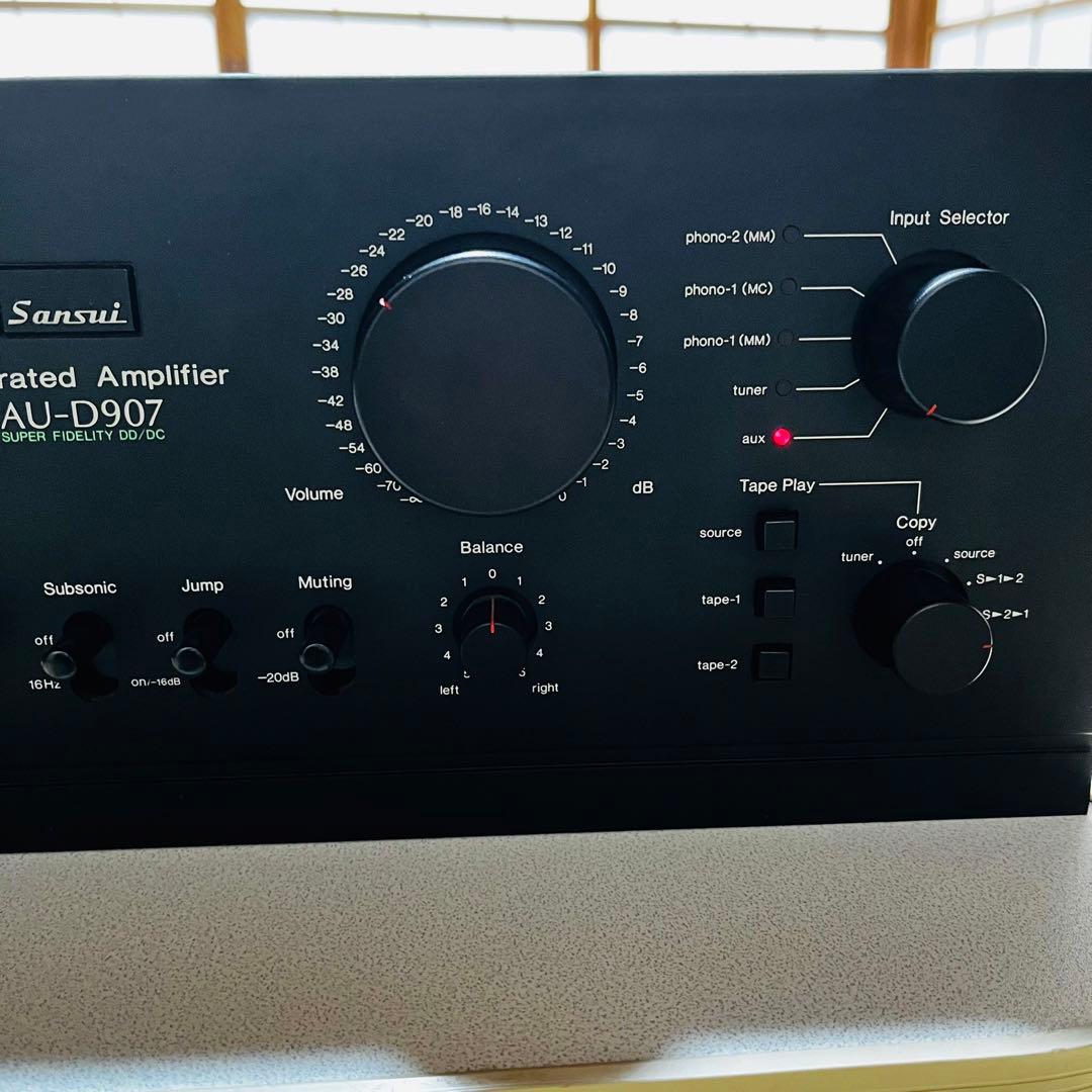 サンスイプリメインアンプ　SANSUI AU-D907