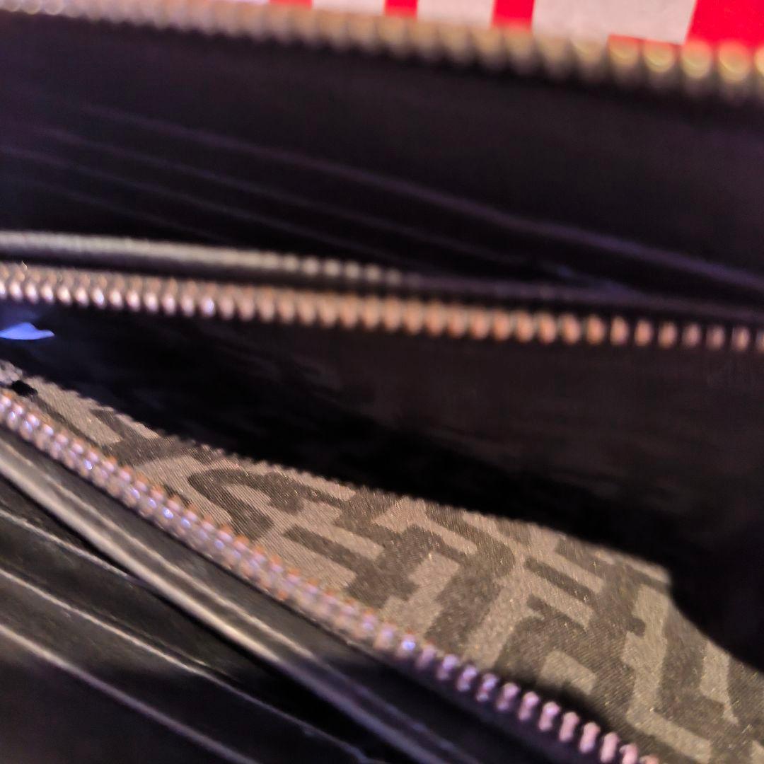 DIESEL　ディーゼル　レザー　エンボスロゴ　長財布