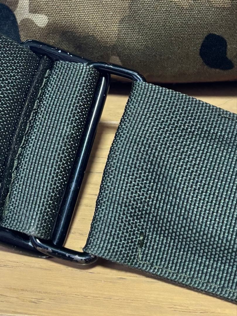 希少 Supreme 迷彩 大型バッグ オールド ※難あり