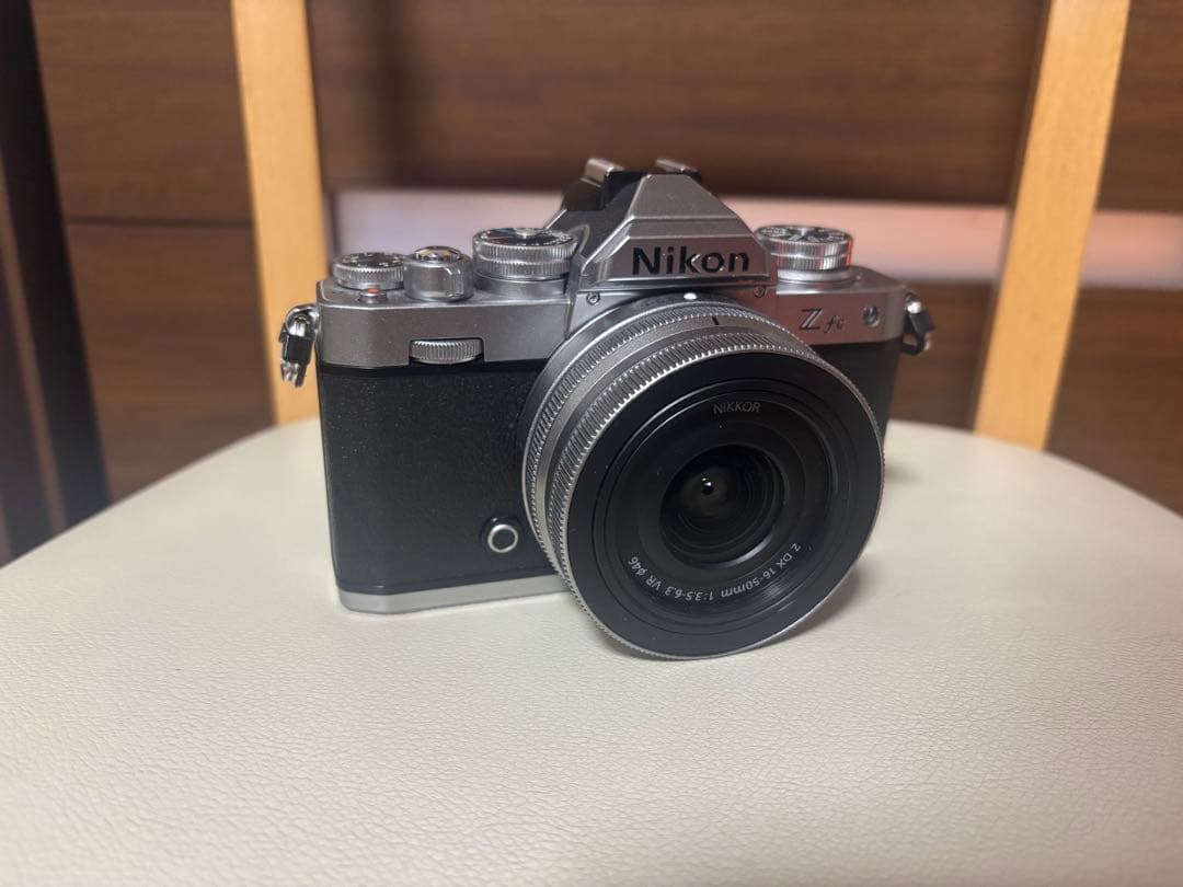 Nikon Z fc シルバー/ブラック　美品