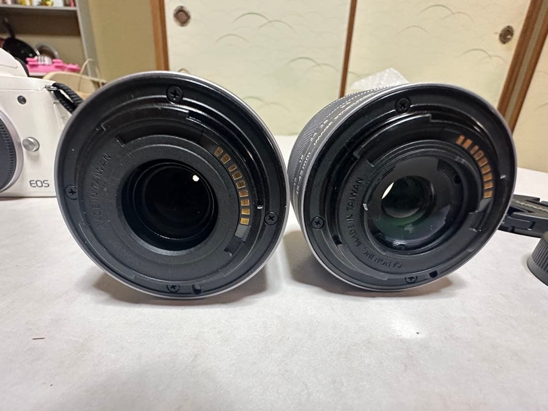 canonEOSkissM 本体レンズ2本付き