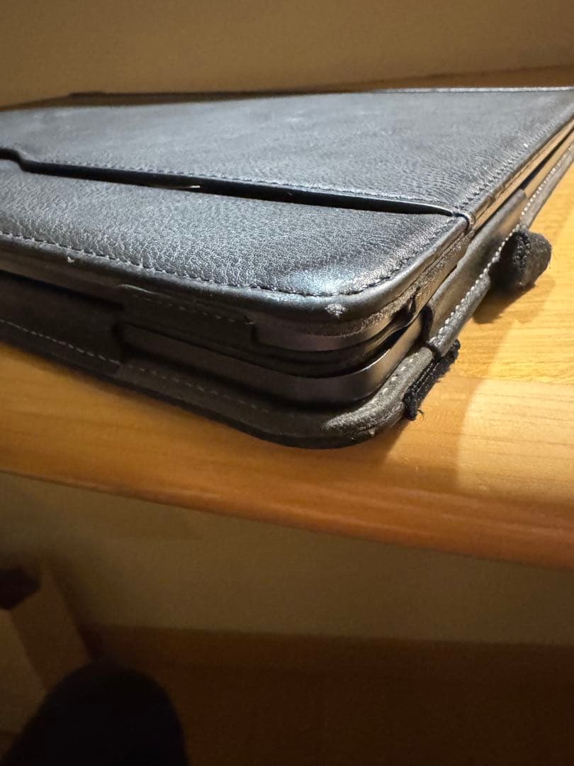 MacBook Air M2 メモリ 8gb