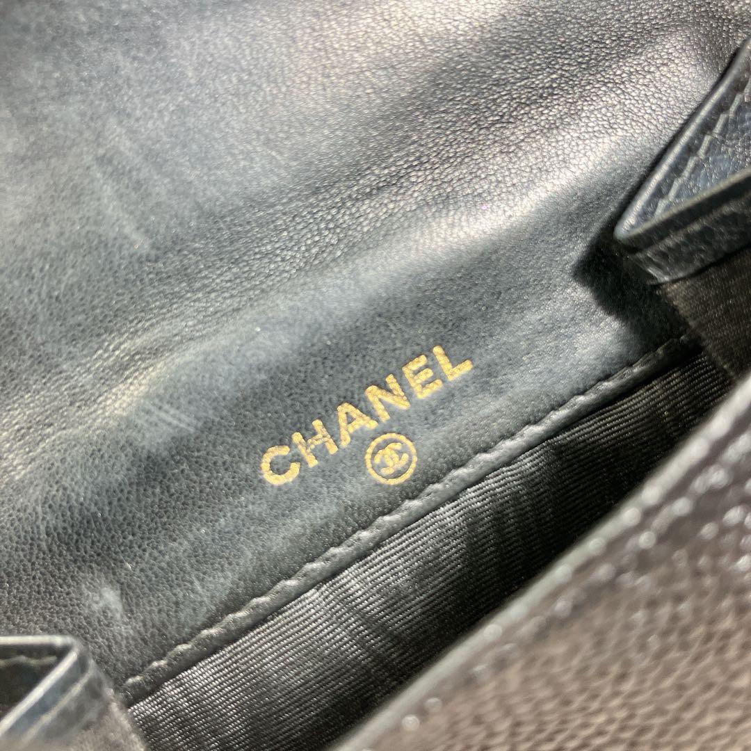 美品 CHANEL 二つ折り財布 ココマーク キャビアスキン レザー Wホック