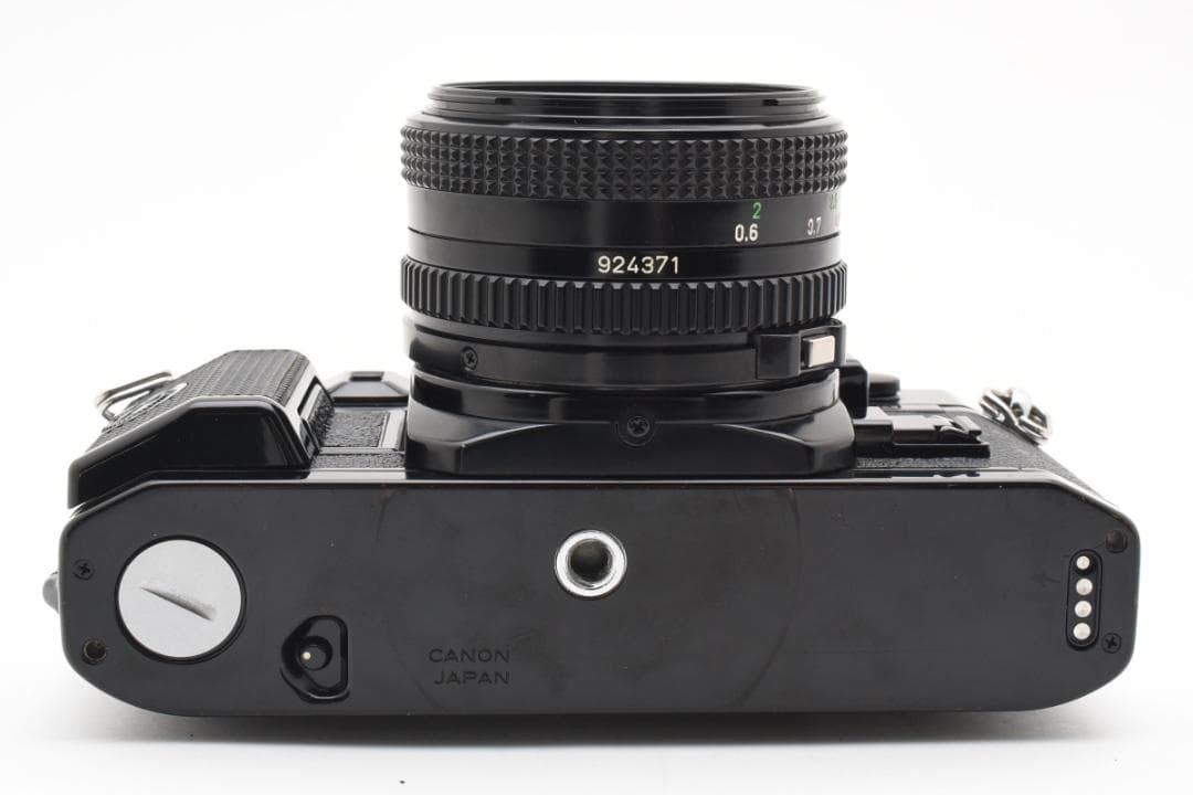 ストラップ付き美品 Canon A-1 + New FD 50mm F/1.8