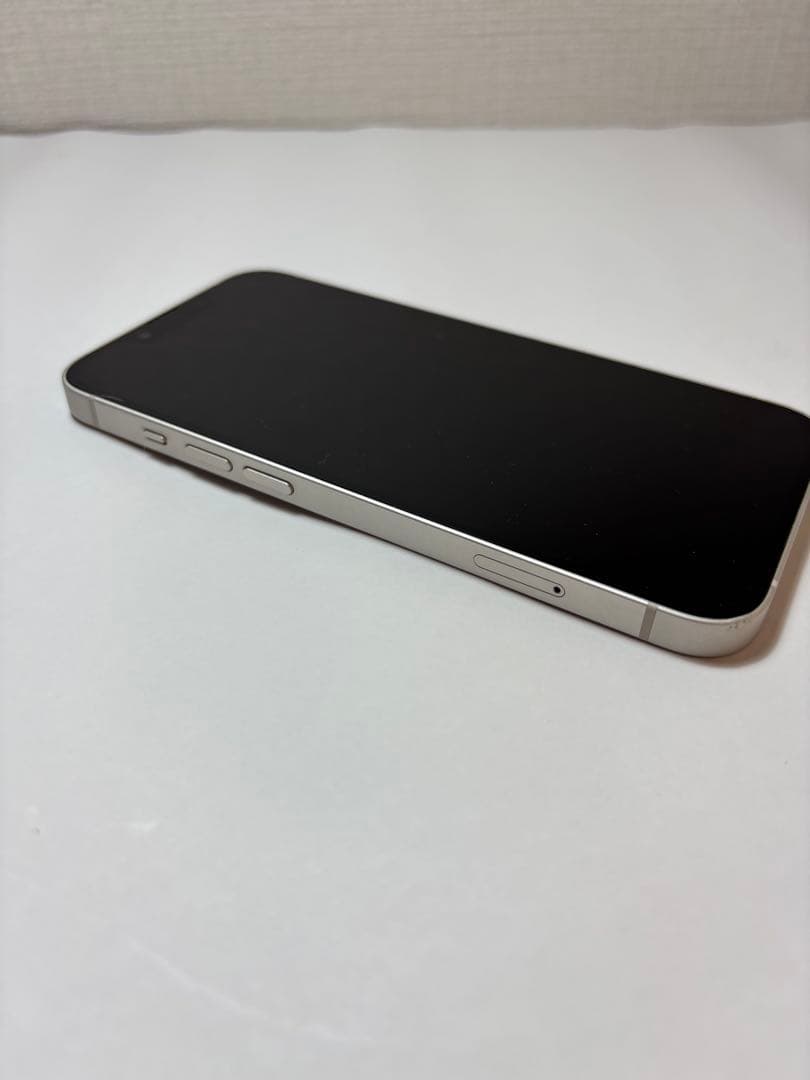 Apple iPhone 13 128GB ホワイト 本体 箱付き