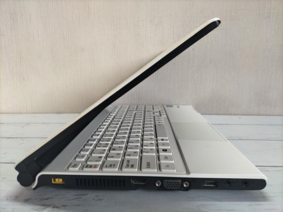 NEC PC-VK20HH 13.3型/DVD/Office2024/win11