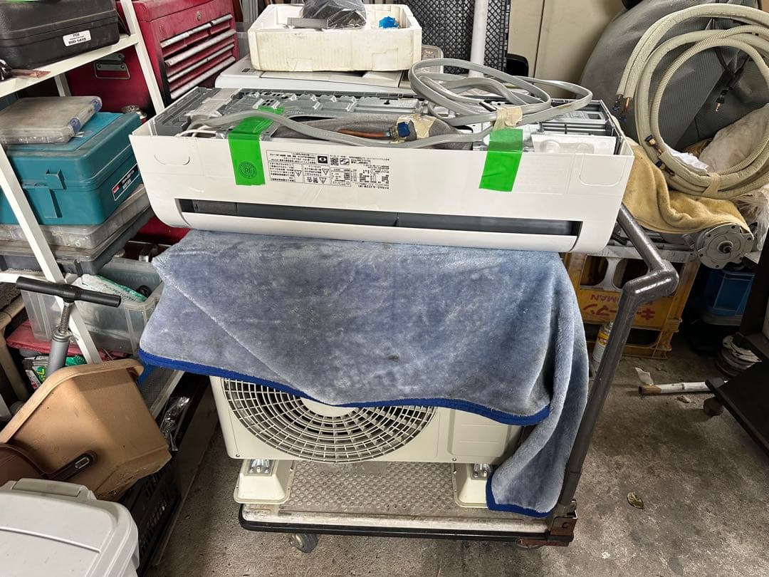 2022年製 RAS-AJ22M(W) エアコン本体 一式セット